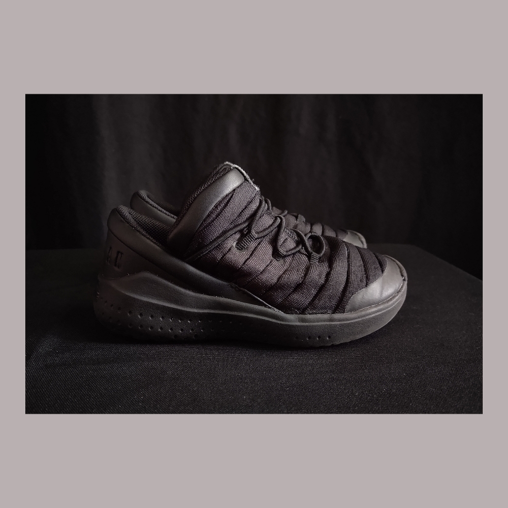 Nike Air Jordan Flight Luxe BT | Kid's | Size 10C